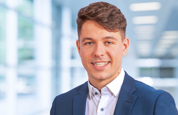 Mag. Silvio Hemmelmayr